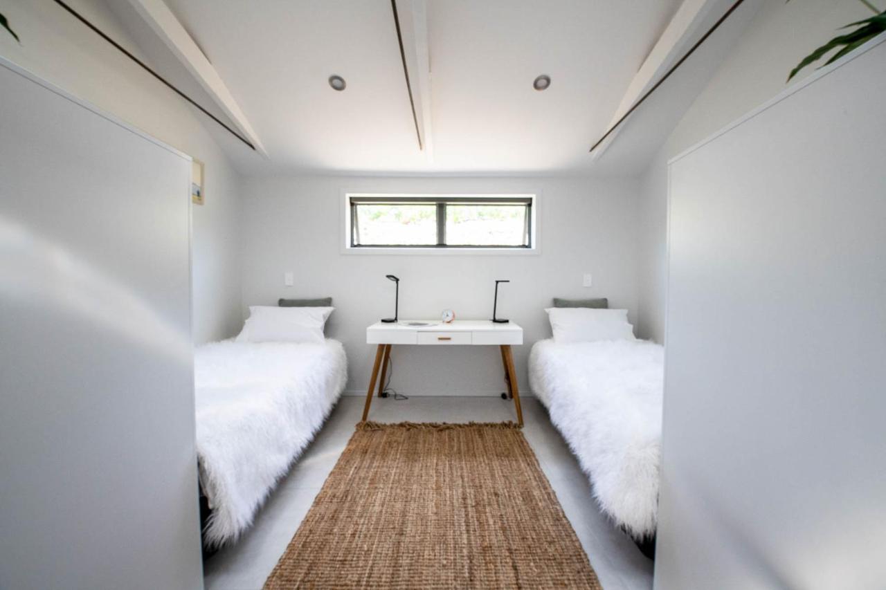 Windhover Suites Tasman Экстерьер фото
