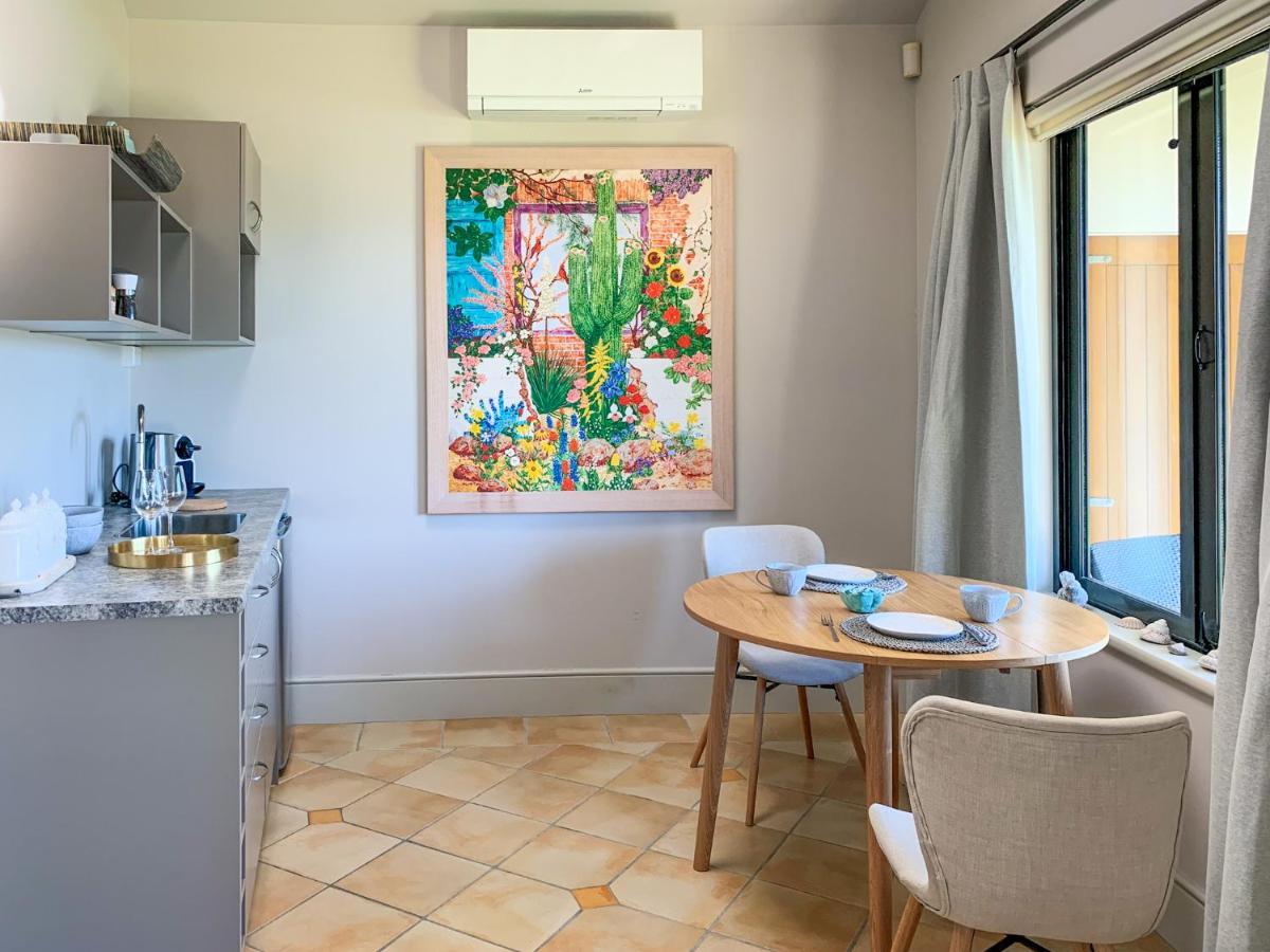 Windhover Suites Tasman Экстерьер фото