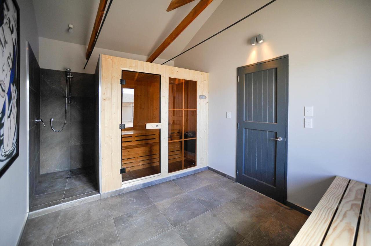 Windhover Suites Tasman Экстерьер фото