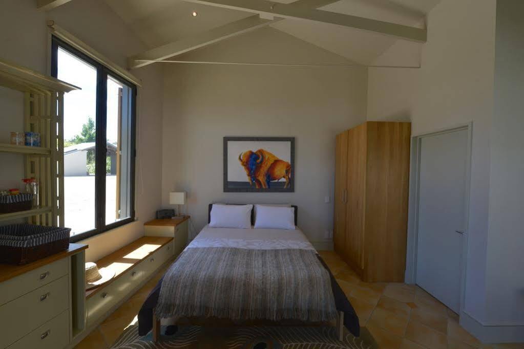 Windhover Suites Tasman Экстерьер фото